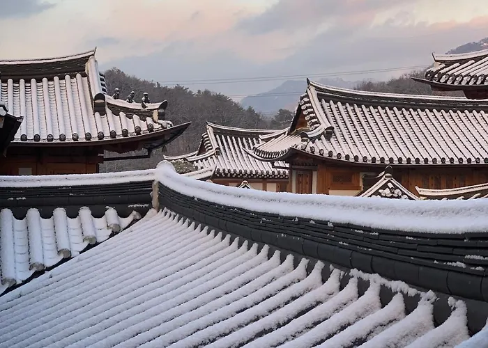 Villa Hanok Accommodation-north Korea Mountain View, Vintage Furniture, Stylish Design, Emotional Accommodation, After Work Trip, Eupyeong Hanok Village