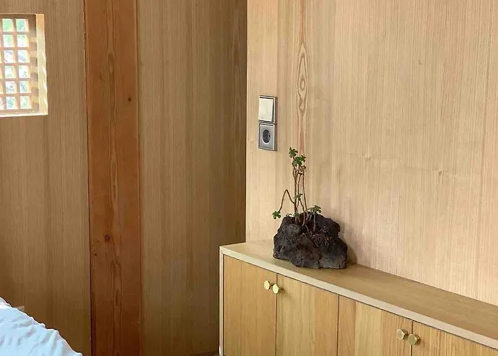Hanok Accommodation-north Korea Mountain View, Vintage Furniture, Stylish Design, Emotional Accommodation, After Work Trip, Eupyeong Hanok Village * Seúl