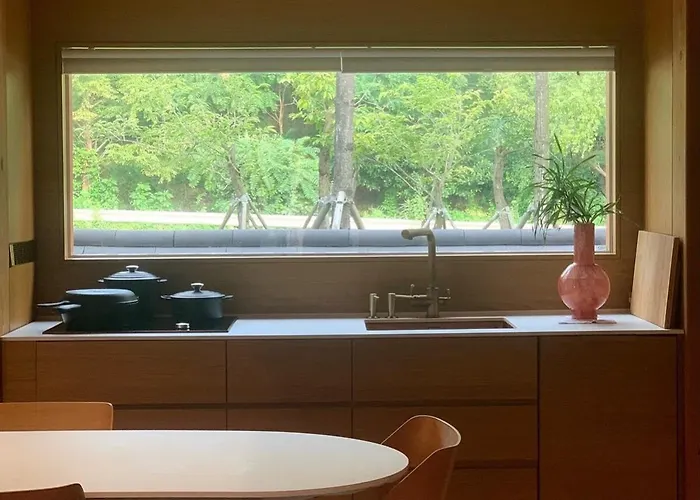 Hanok Accommodation-north Korea Mountain View, Vintage Furniture, Stylish Design, Emotional Accommodation, After Work Trip, Eupyeong Hanok Village Seúl